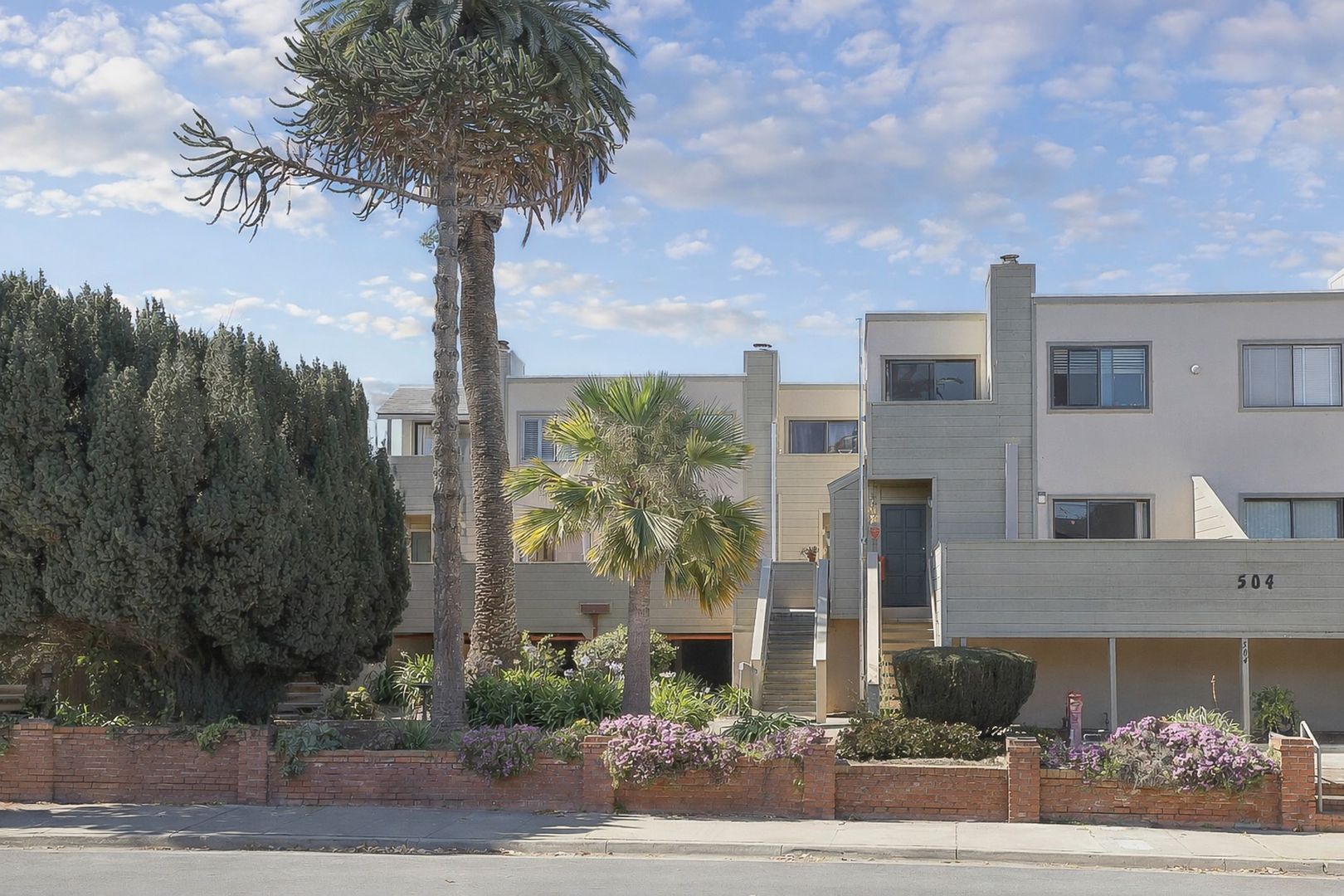 Monterey Townhome: 504 Ocean Ave.