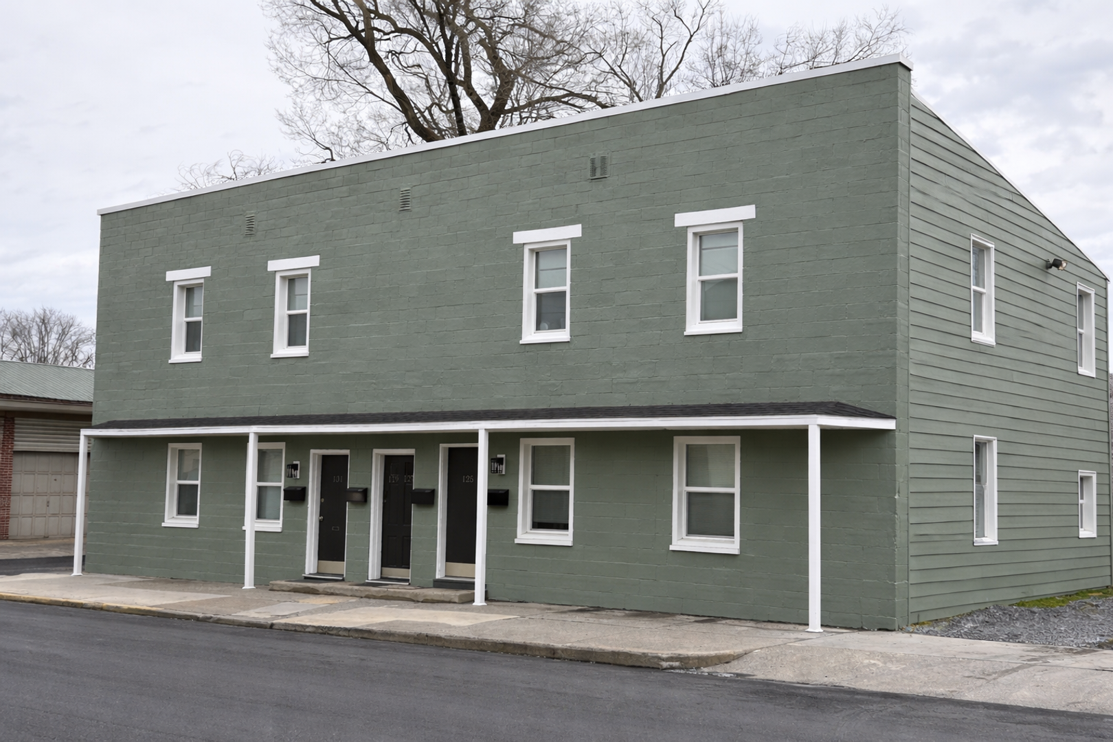 Carlisle Apartment: 125-131 N West St