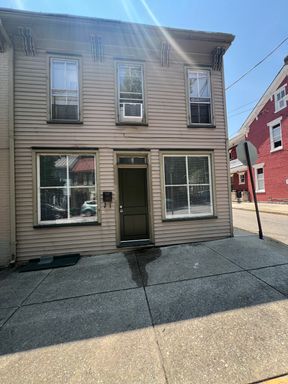 1 Bedroom Apt in Carlisle
