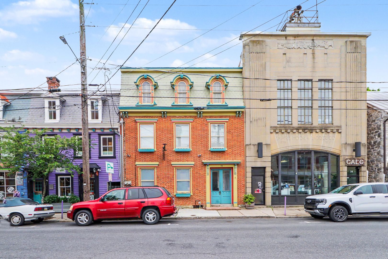 Carlisle Apartment: 36 W Pomfret St
