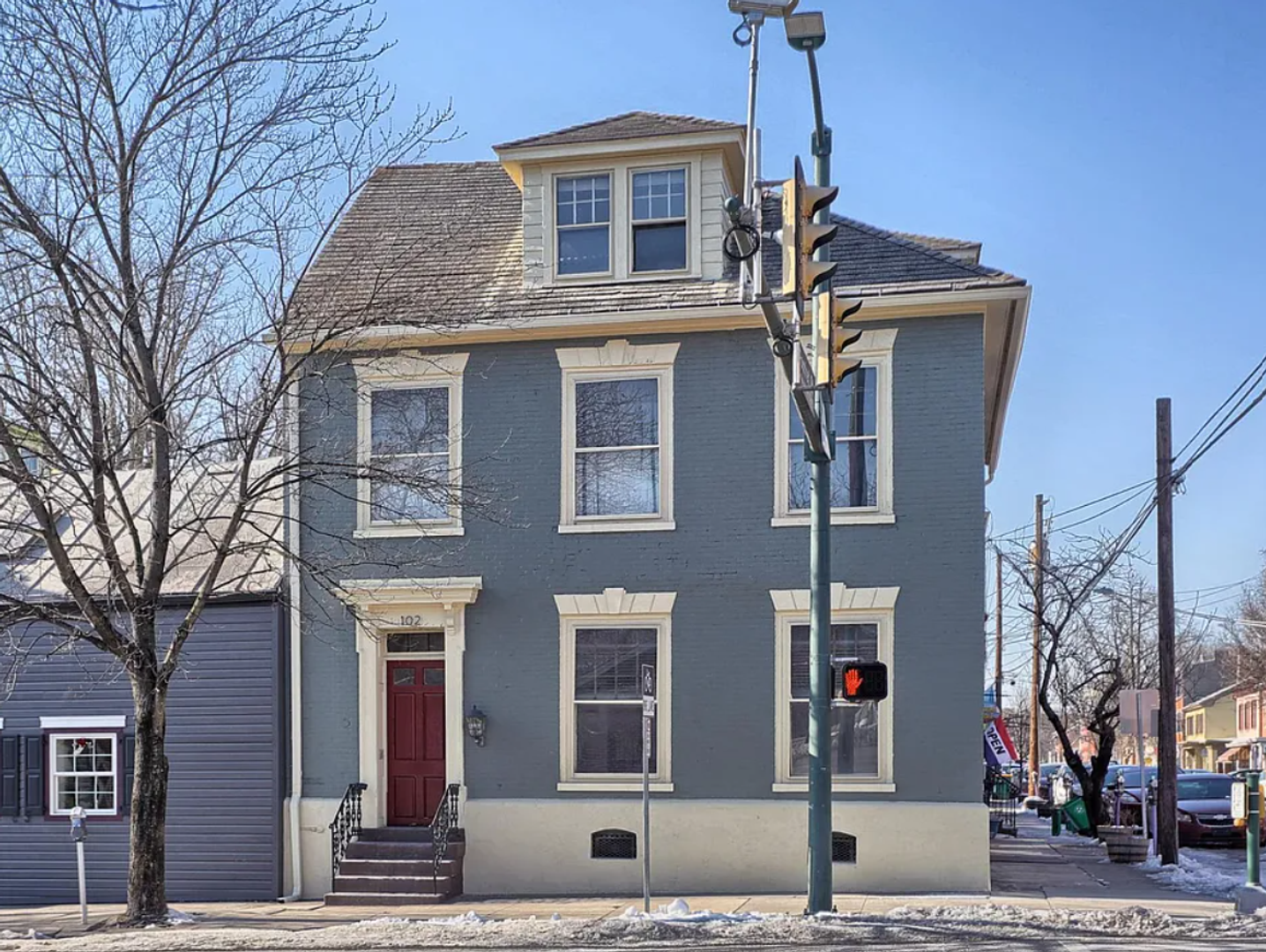 Carlisle Apartment: 102 S Hanover St