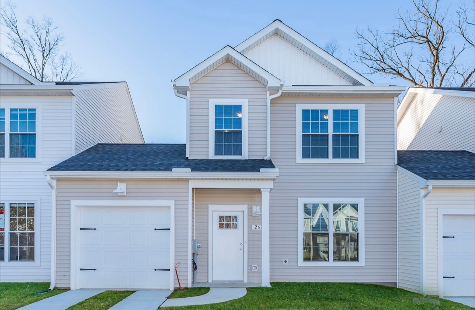 Carlisle House: 26 Parkview Dr