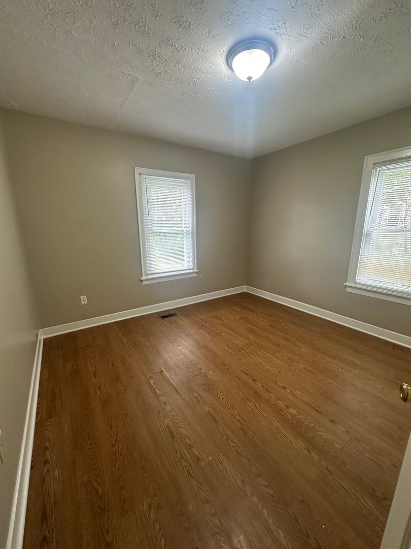 649 Golfview Dr. 6 of 8