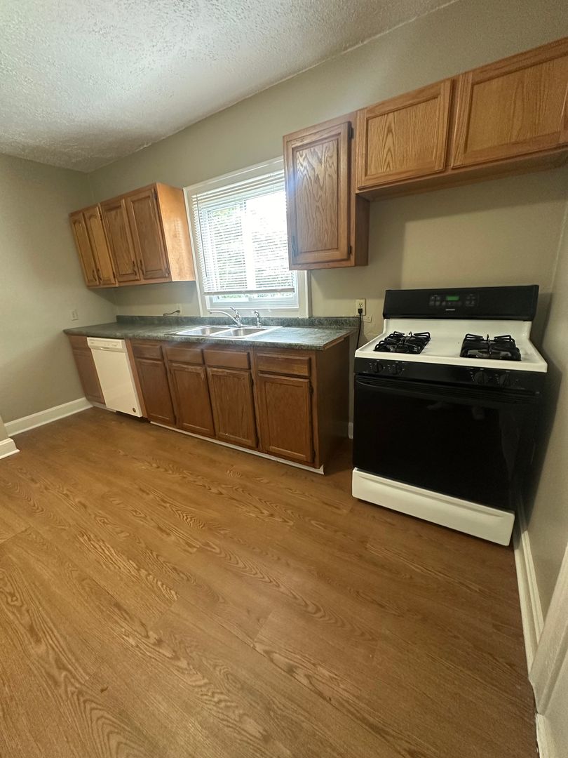 649 Golfview Dr. 8 of 8