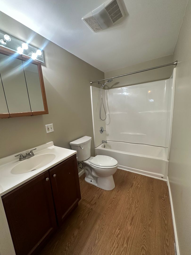 649 Golfview Dr. 9 of 13