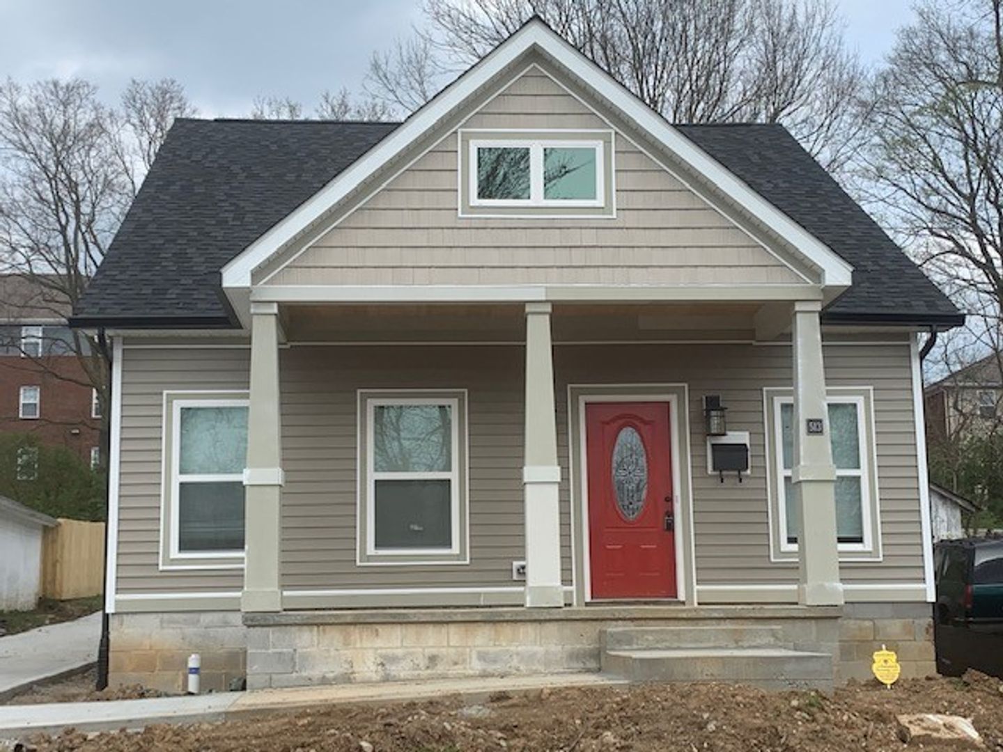 Lexington House: 513 Addison Avenue