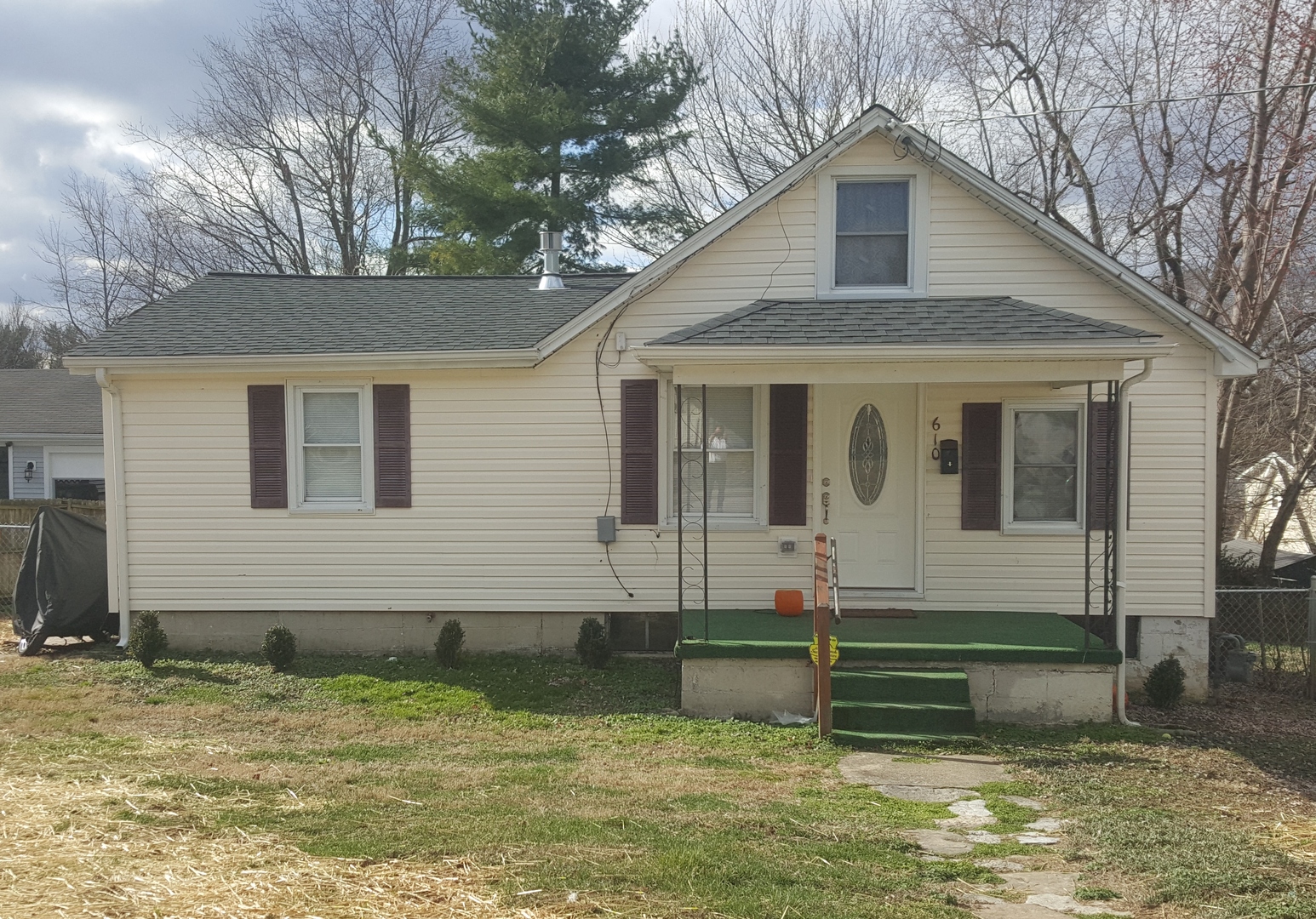 Lexington House: 610 Addison Avenue
