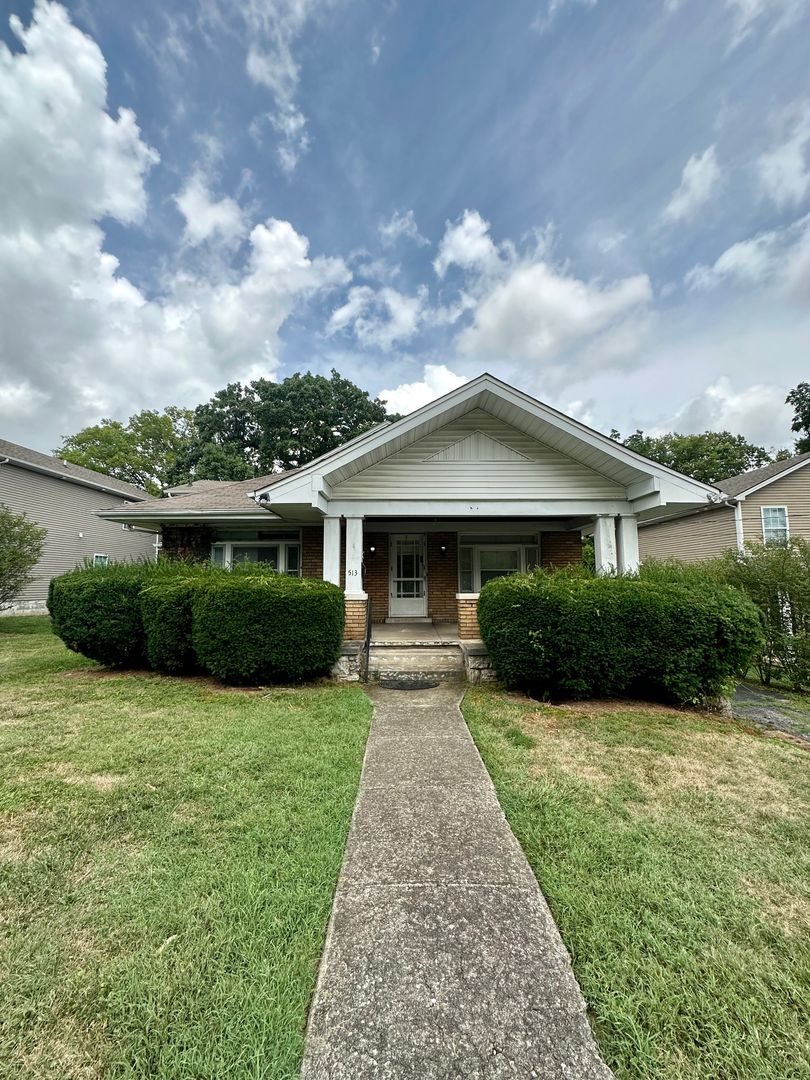 Lexington House: 513 Pyke Road