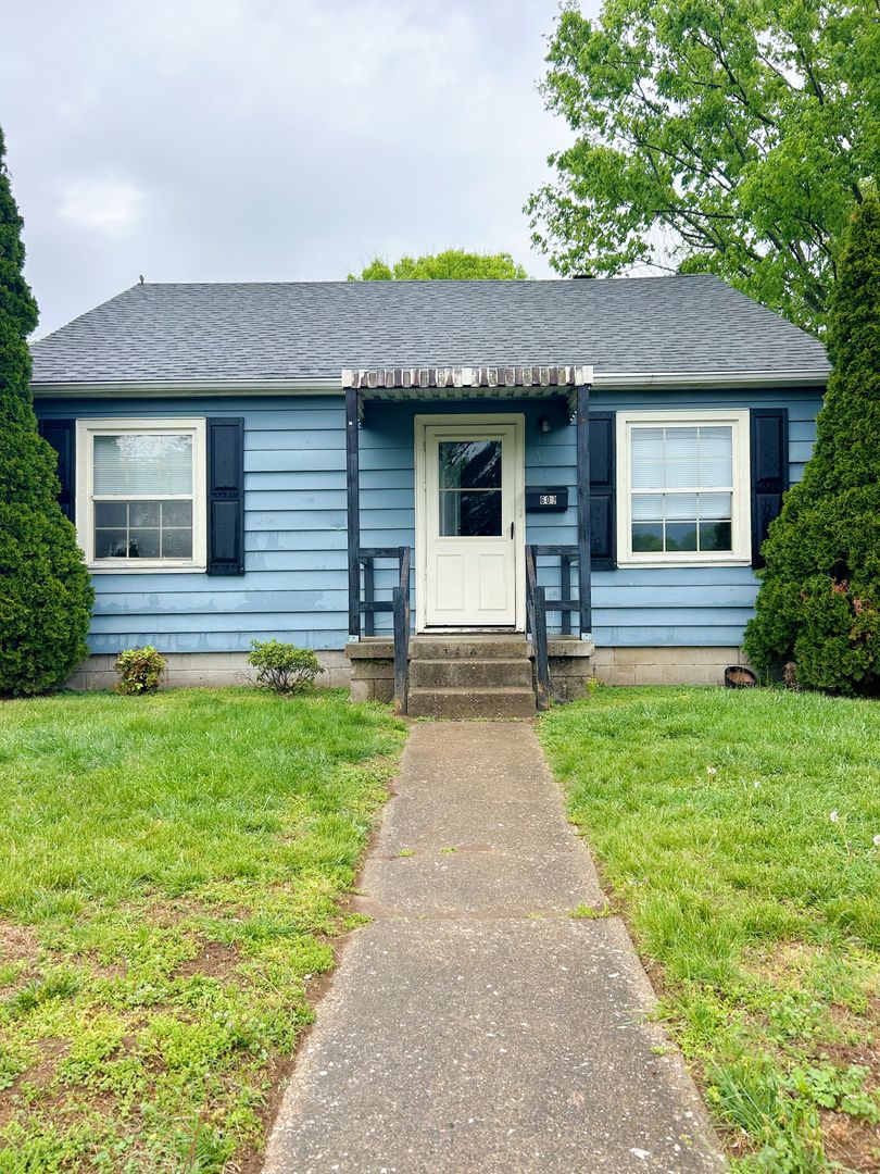 lexington House: 609 Addison ave