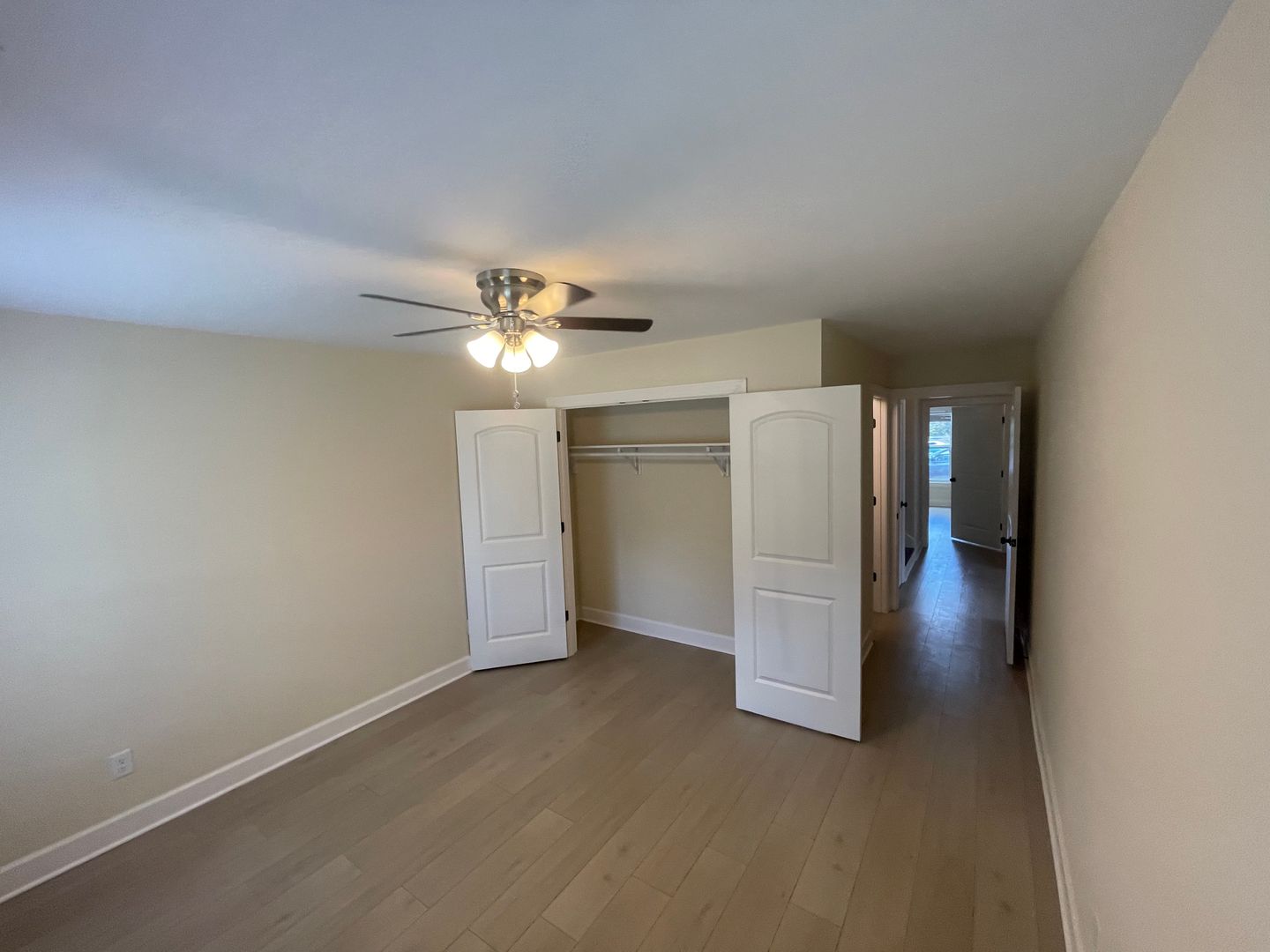 514 Addison Avenue 12 of 12