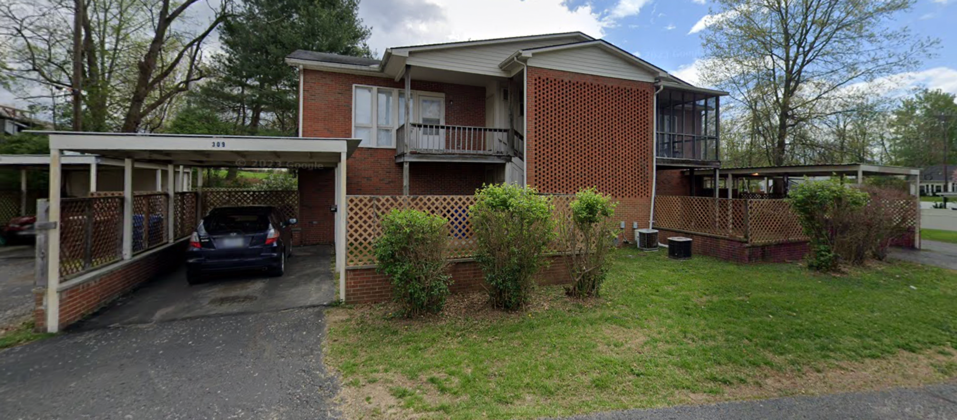 winchester Apartment: 300-315 Moundale Ct