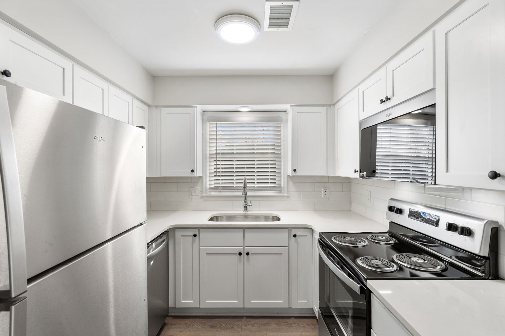 lexington Apartment: 181 S. Eagle Creek