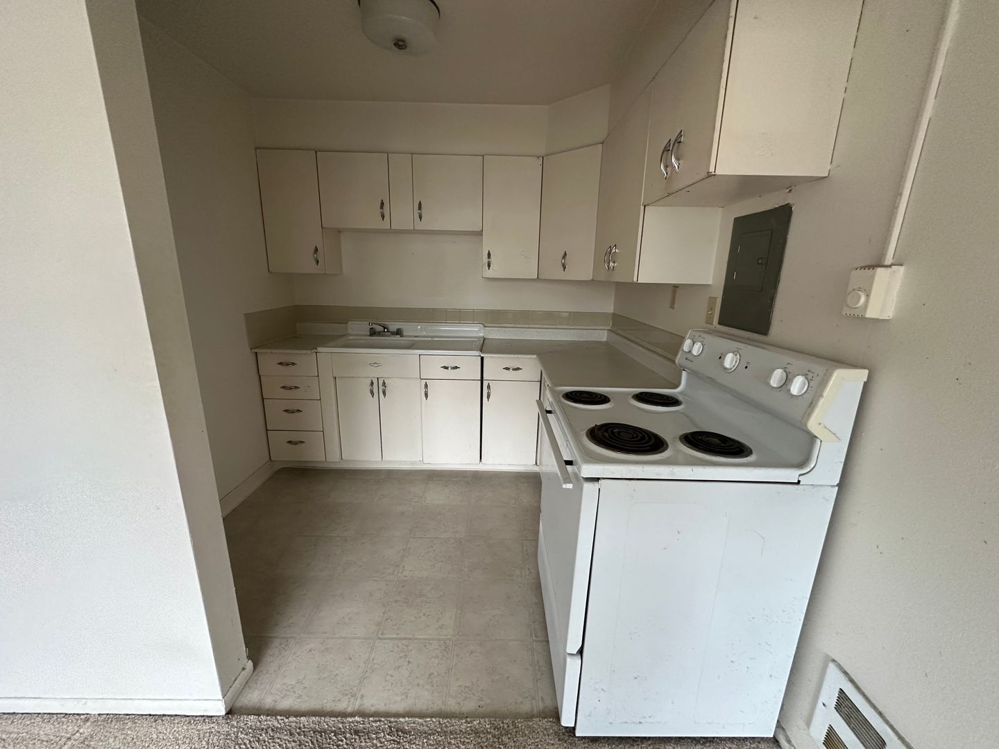 Seattle Apartment: 4618 Fremont Ave N