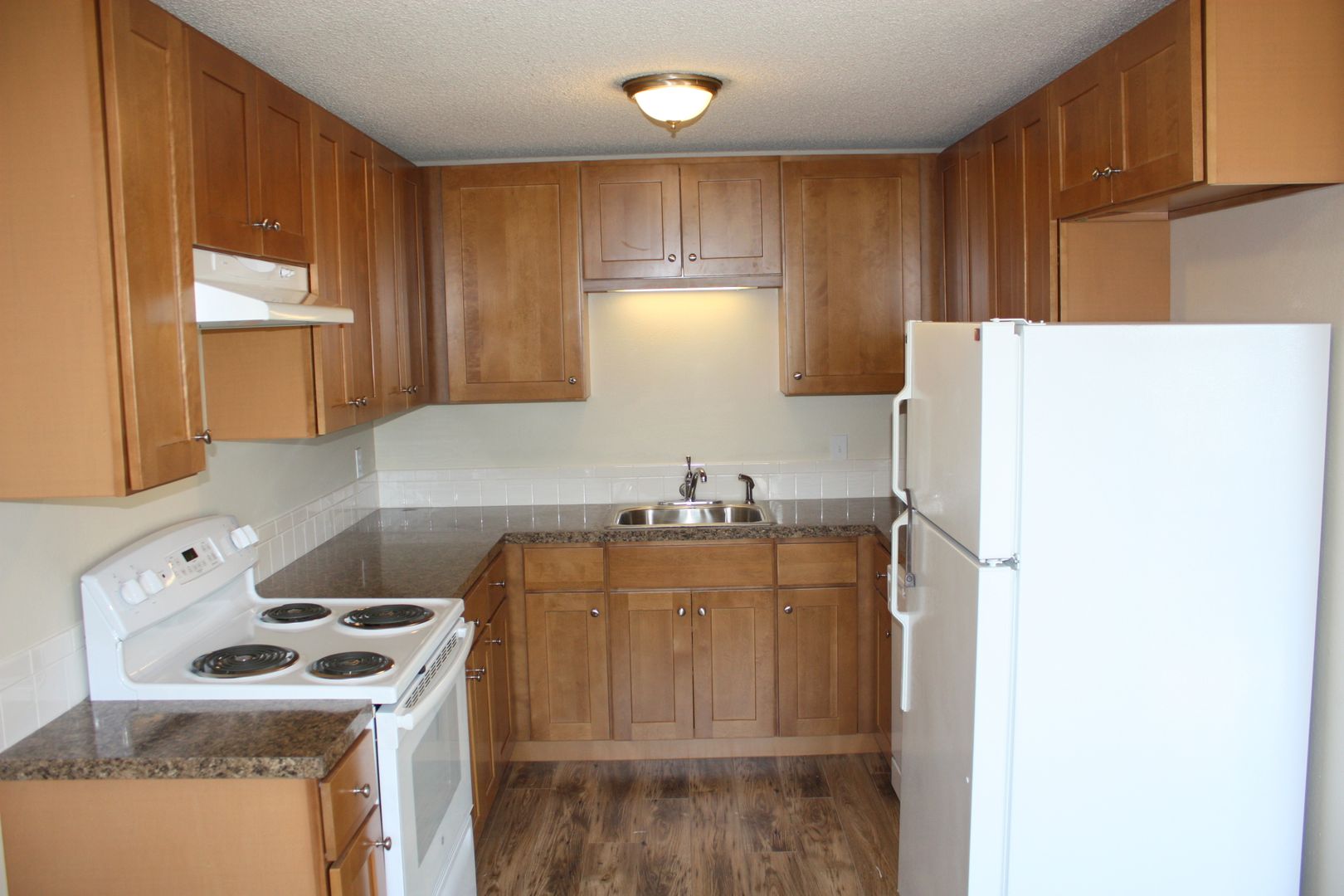 Seattle Apartment: 6400 32nd Ave NW