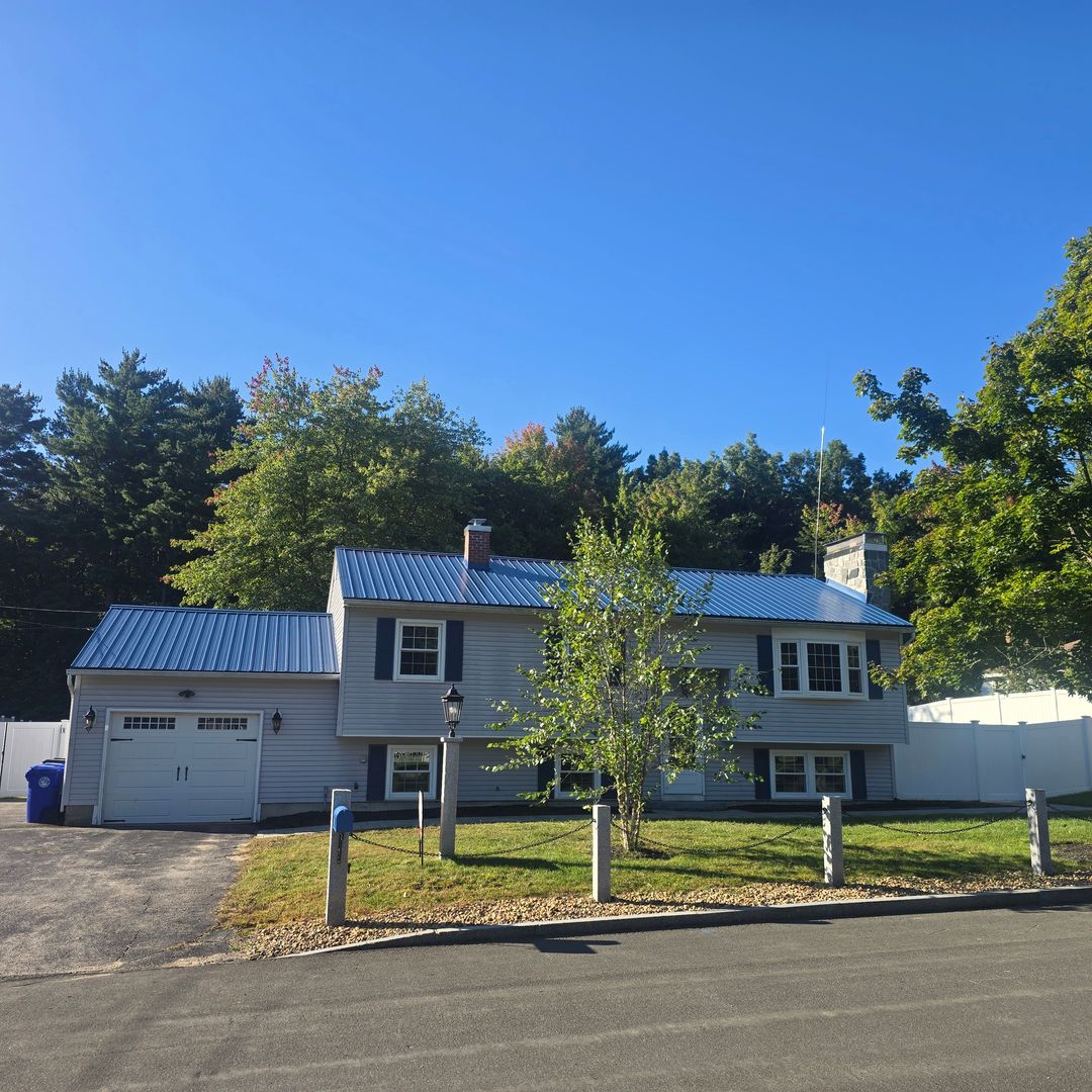 Manchester House: 432 Joseph Street Ext.