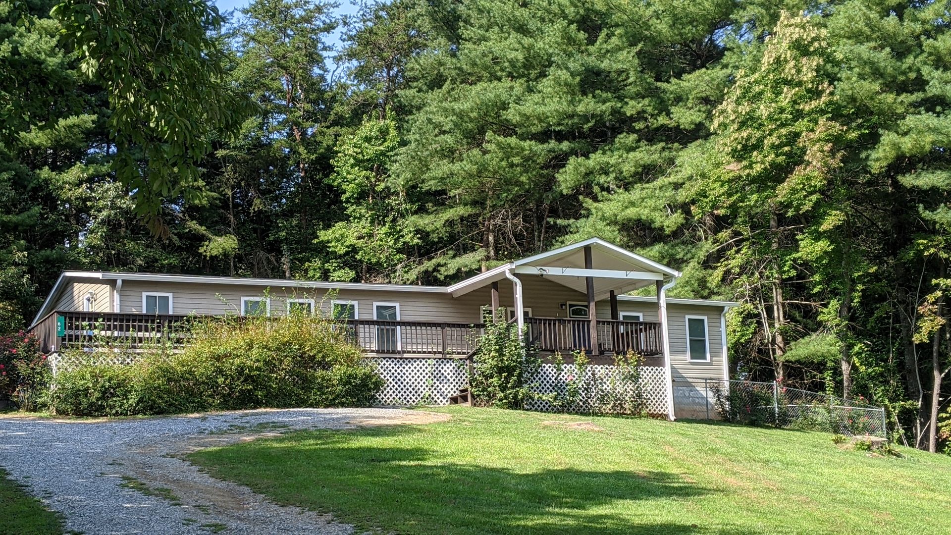 Beautiful 3 Bedroom 2 Bath Home in quiet residential setting close to WCU, SCC and Sylva