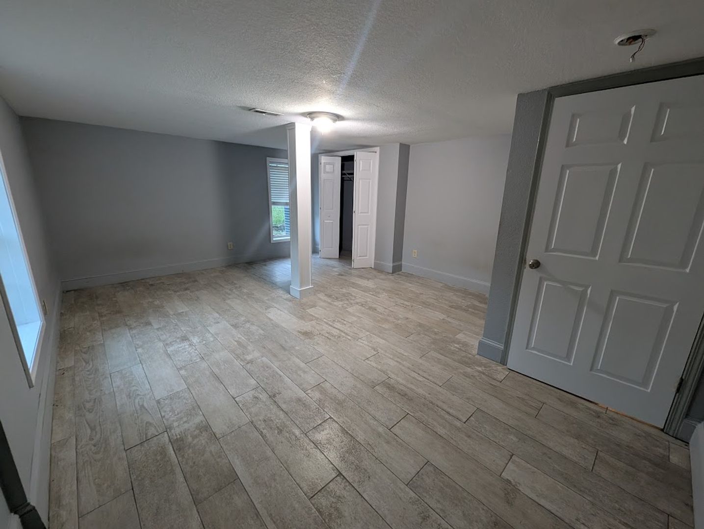 Whittier Apartment: 5801 Ela Rd