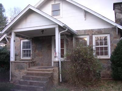 Sylva House: 65 Crestview Heights