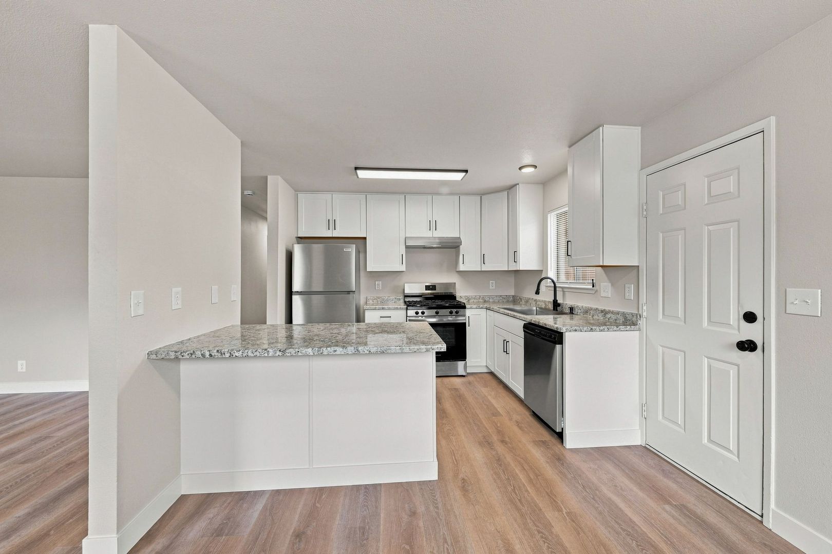Redding Apartment: 1143 - 1145 LeBrun Ln A-B
