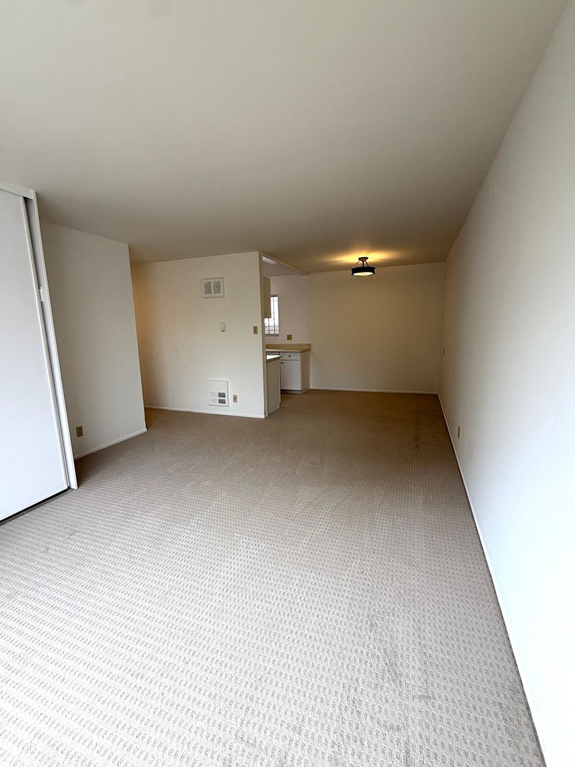 San Francisco Apartment: 1666 Gough Street, 1777 Pine Street, & 1791 Pine Street