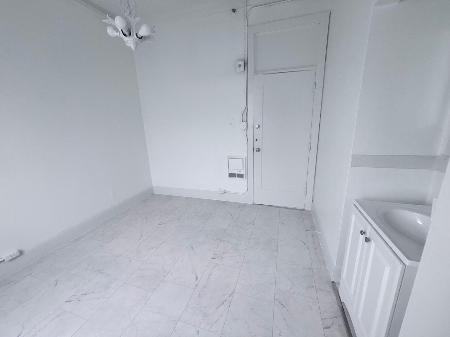 461 Broadway Street - Main Image
