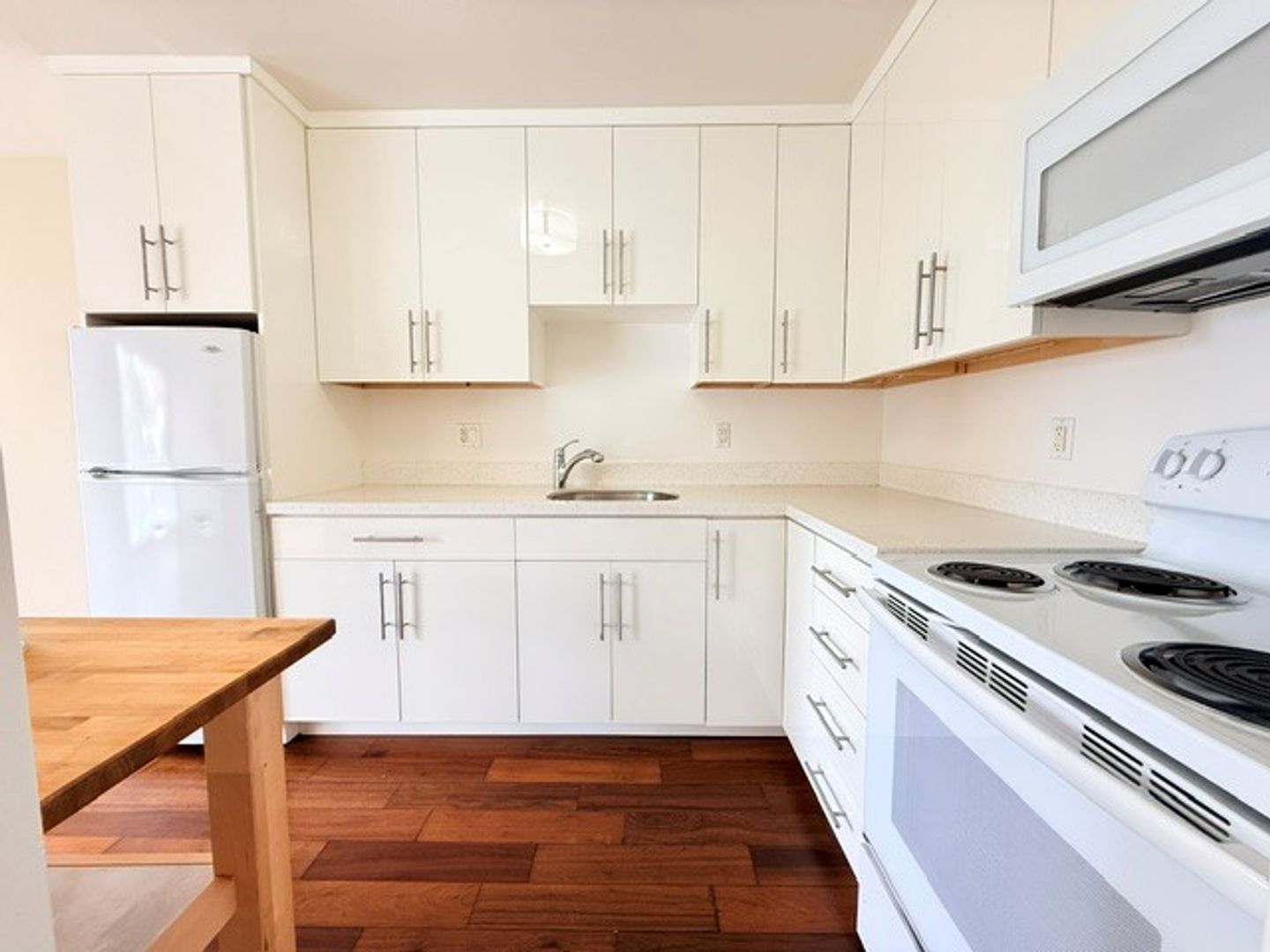1660 Sutter Street # 103 - Main Image
