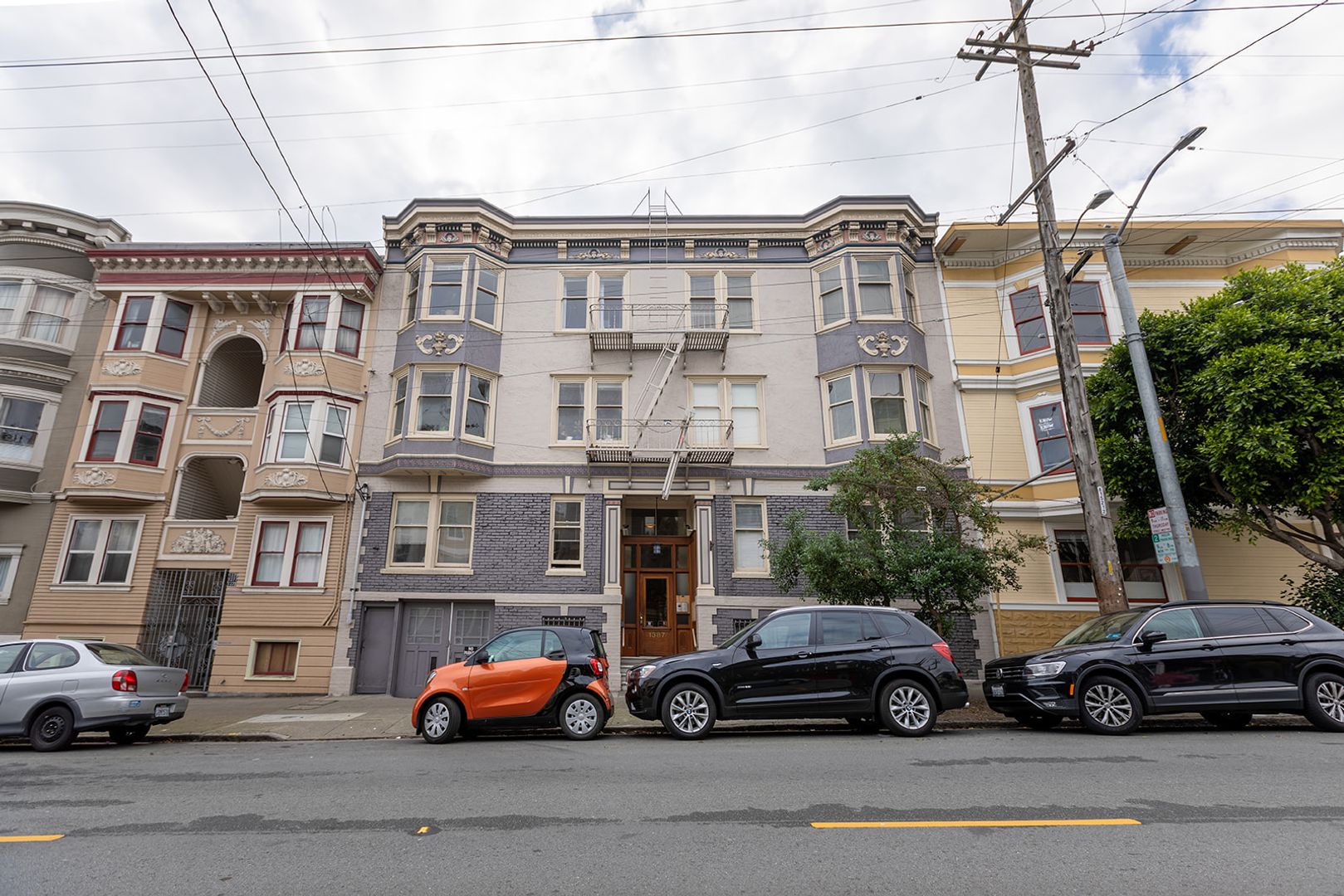 San Francisco Apartment: 1387 Hayes Street