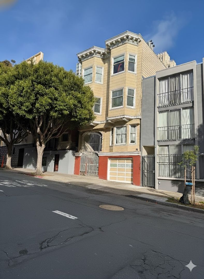 San Francisco Apartment: 1020-1024 Leavenworth Street