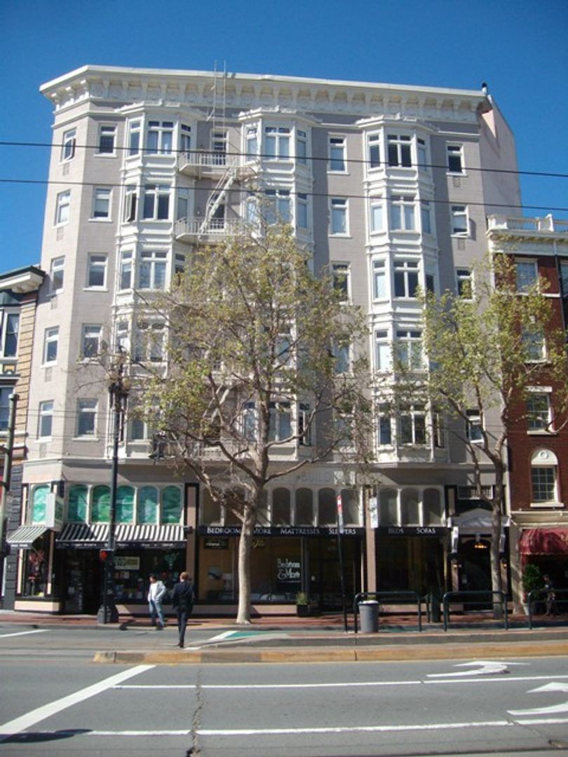 San Francisco Apartment: 1670 Market Street