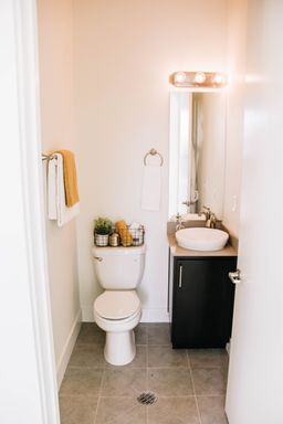 Listing photo thumbnail