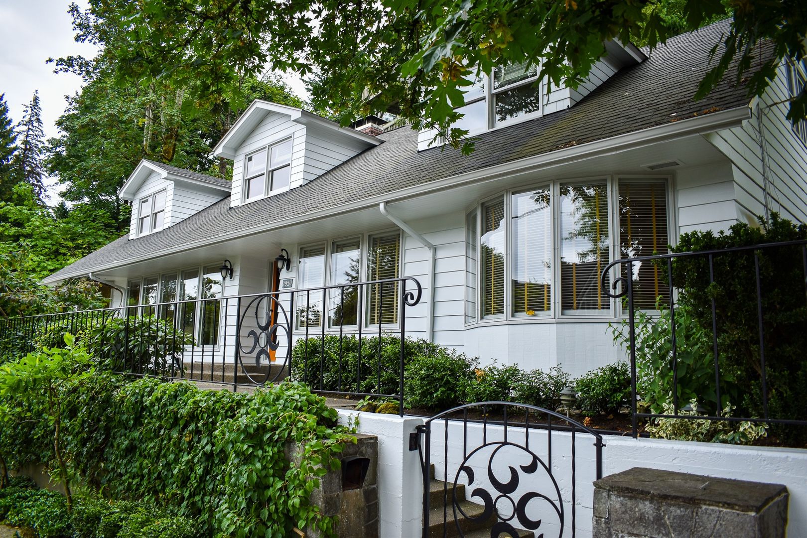 Portland House: 2920 SW Montgomery Dr.