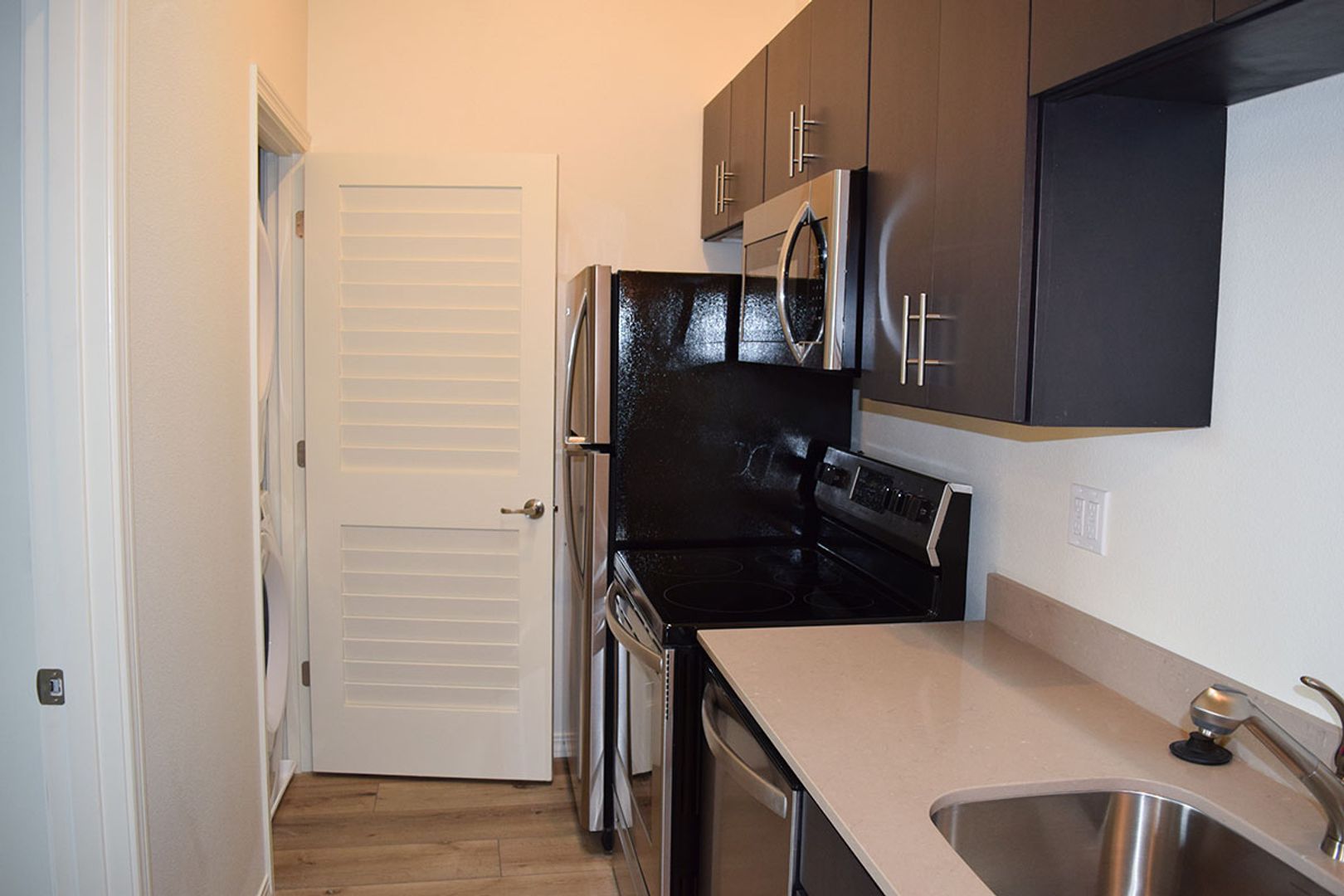 Portland Apartment: 5120 N Lombard St