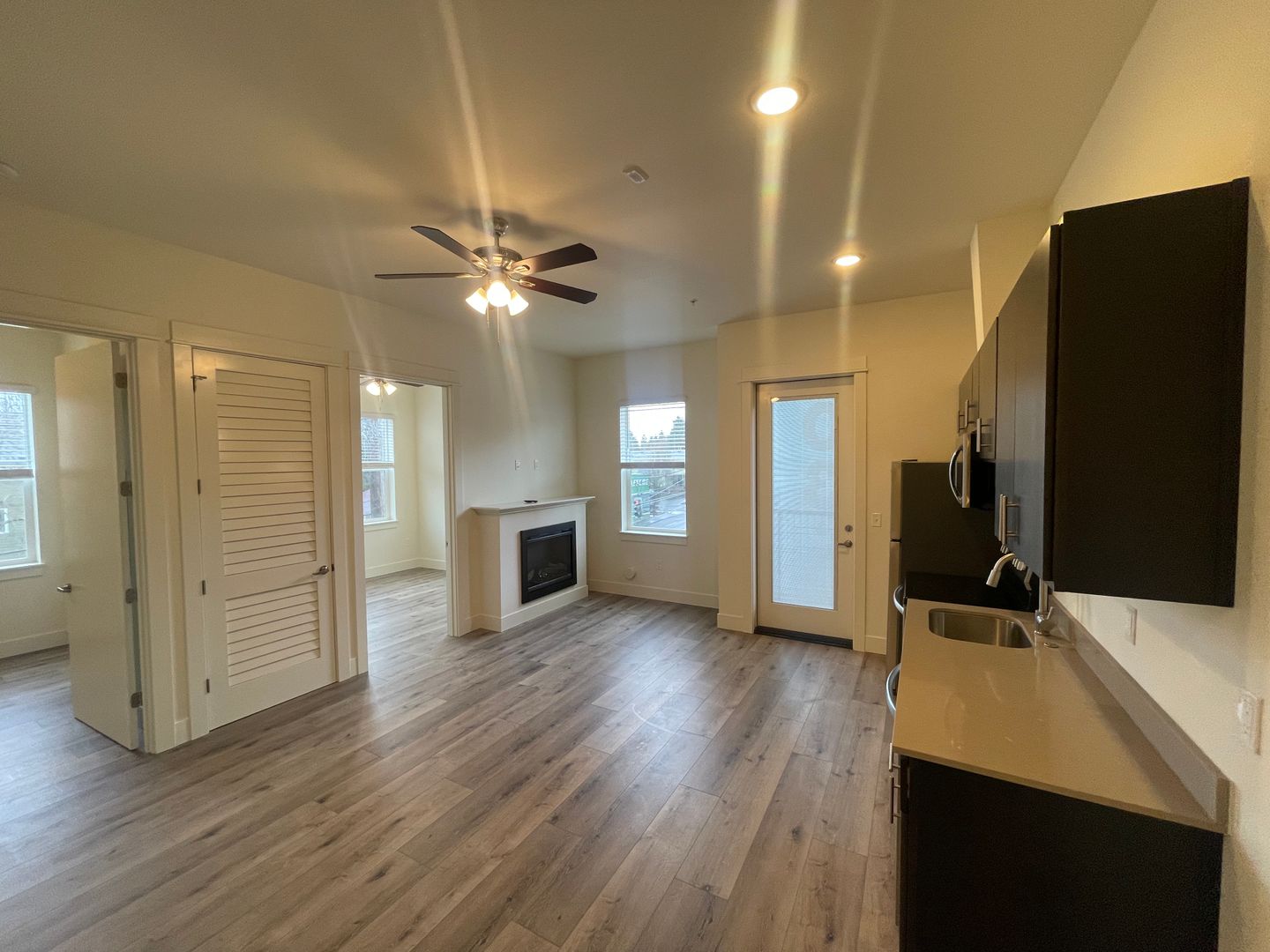 Portland Apartment: 5980-5960 E Burnside St.