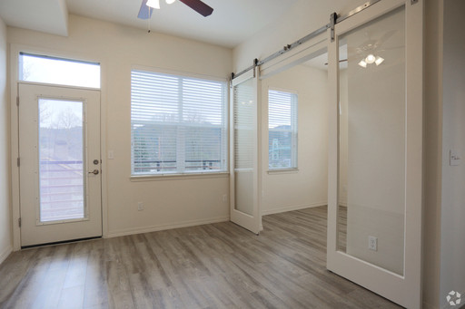 Listing photo thumbnail
