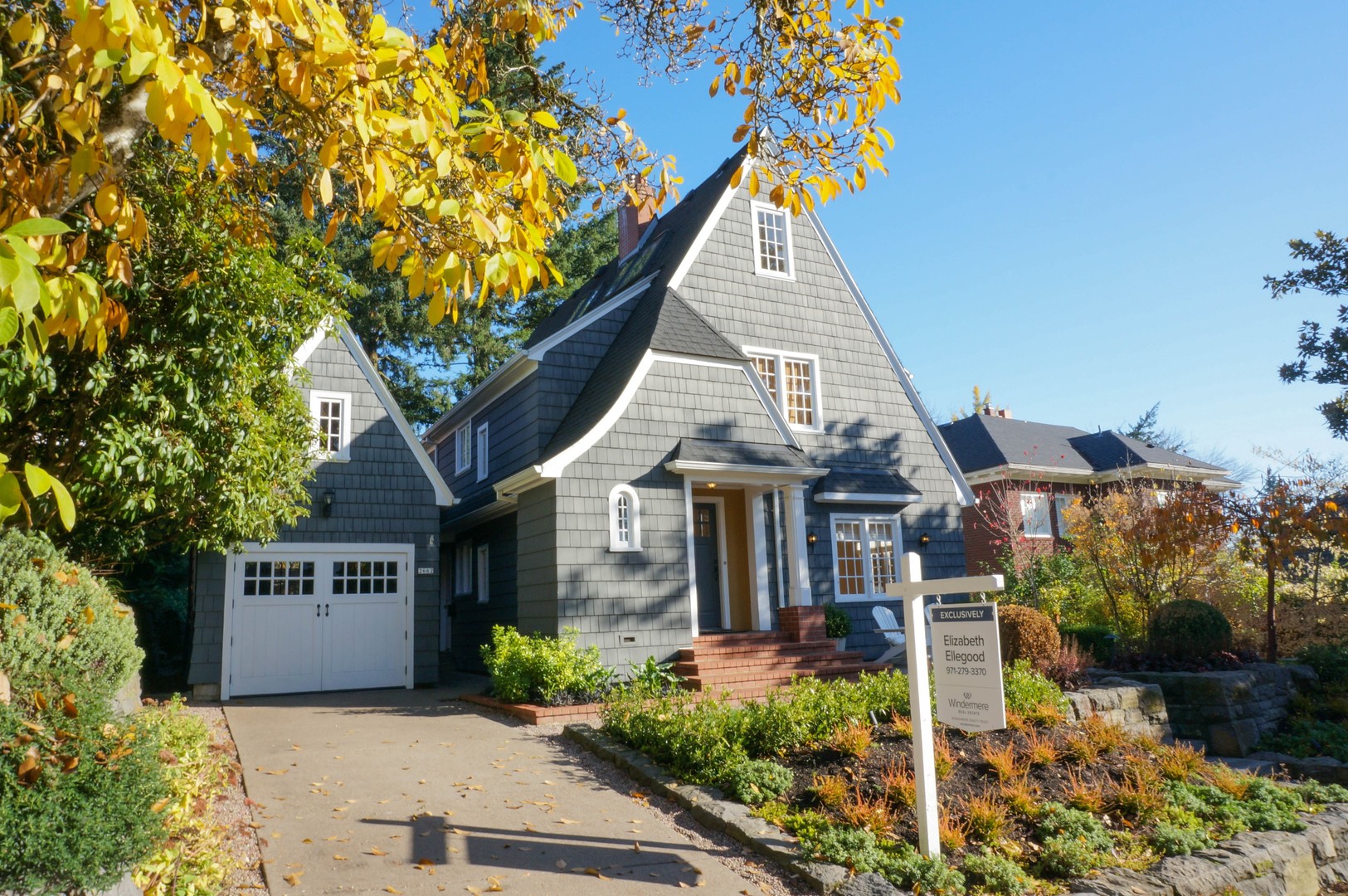 Portland House: 2662 SW Georgian Pl