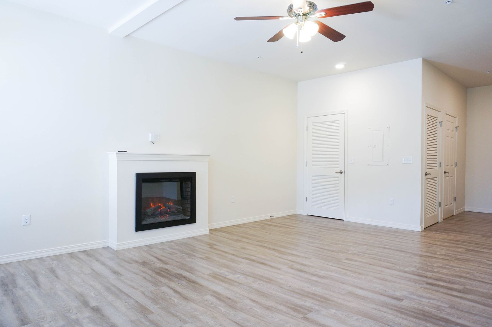 Portland Apartment: 8510 N Ivanhoe St