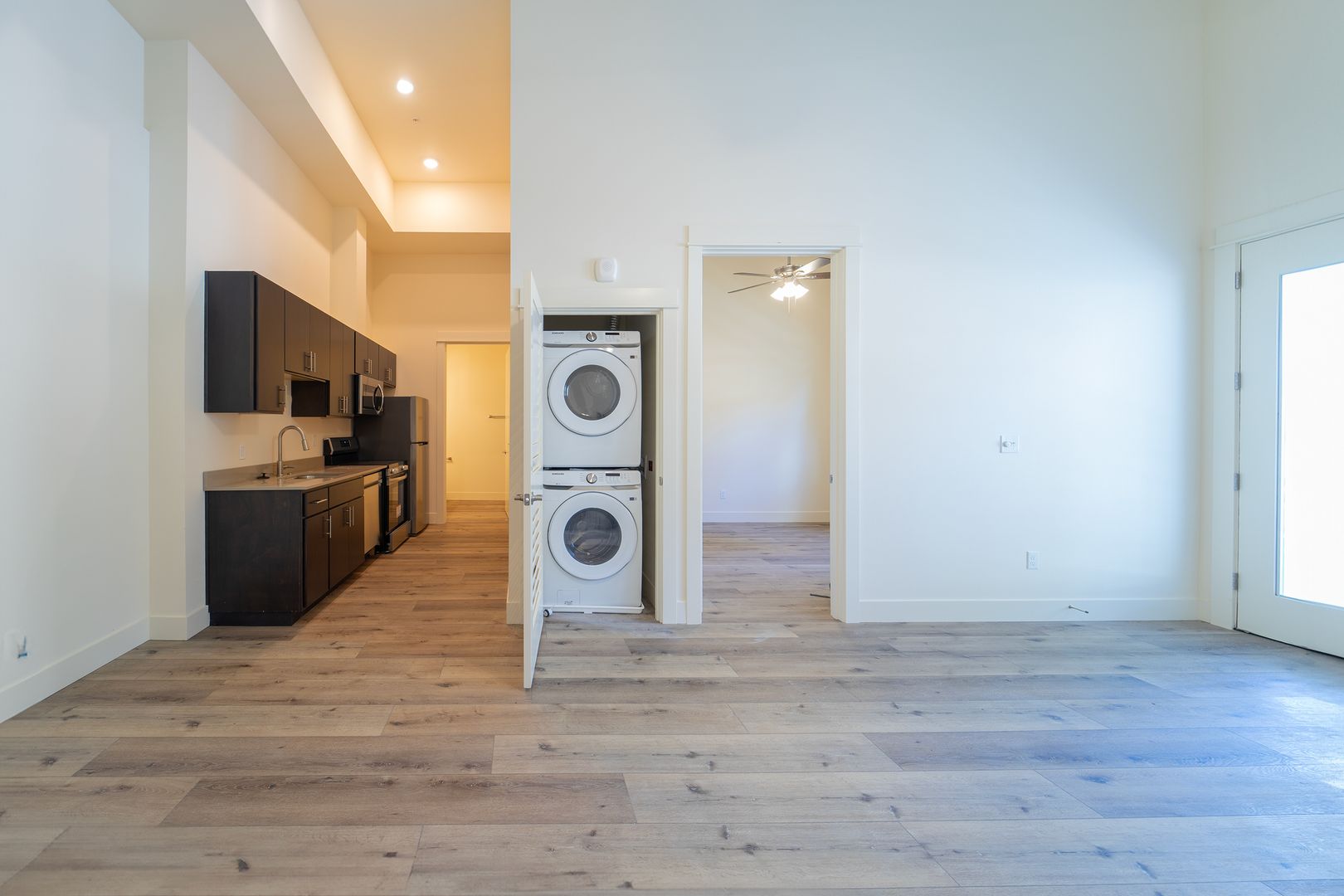 Portland Apartment: 7980-7990 SW Capitol Hill Rd