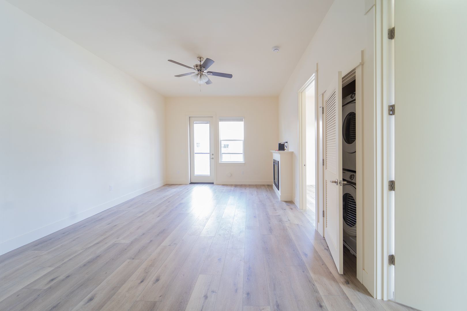 Portland Apartment: 7980-7990 SW Capitol Hill Rd