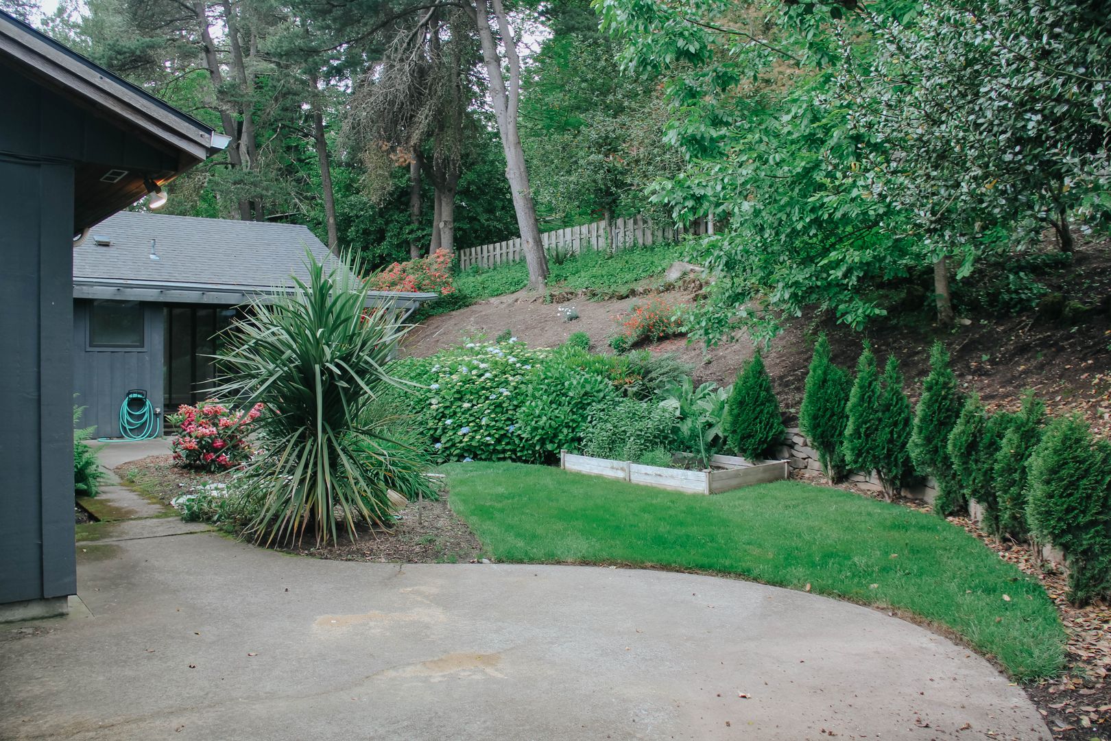 Listing photo