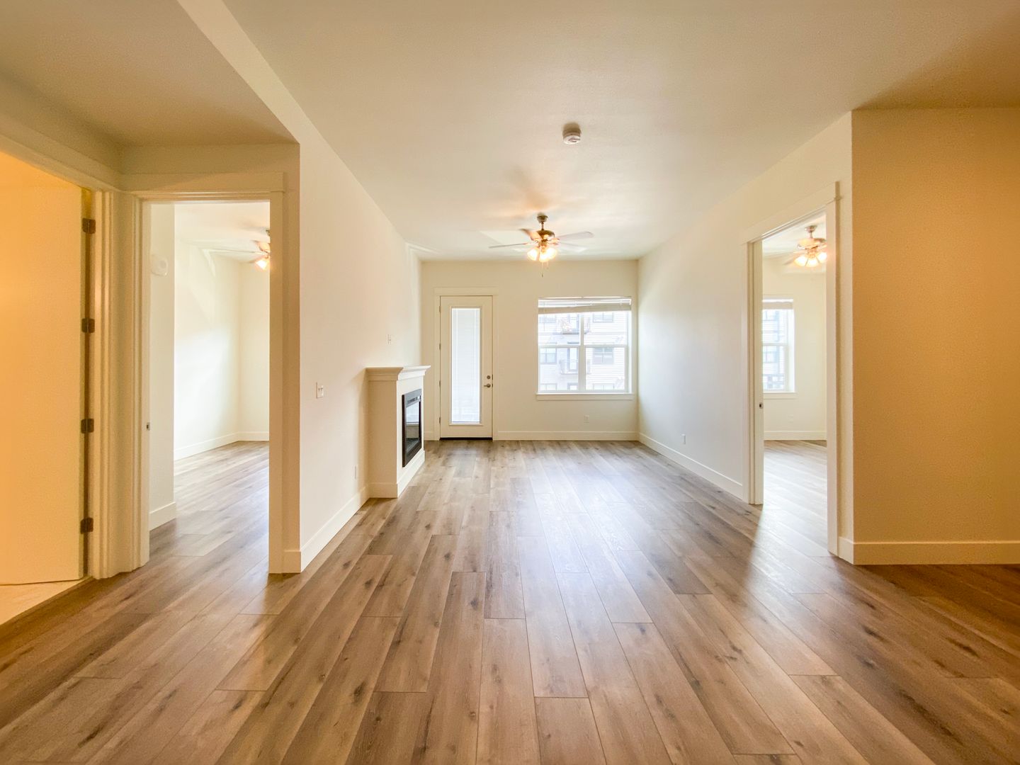 Vancouver Apartment: 1660 D St.