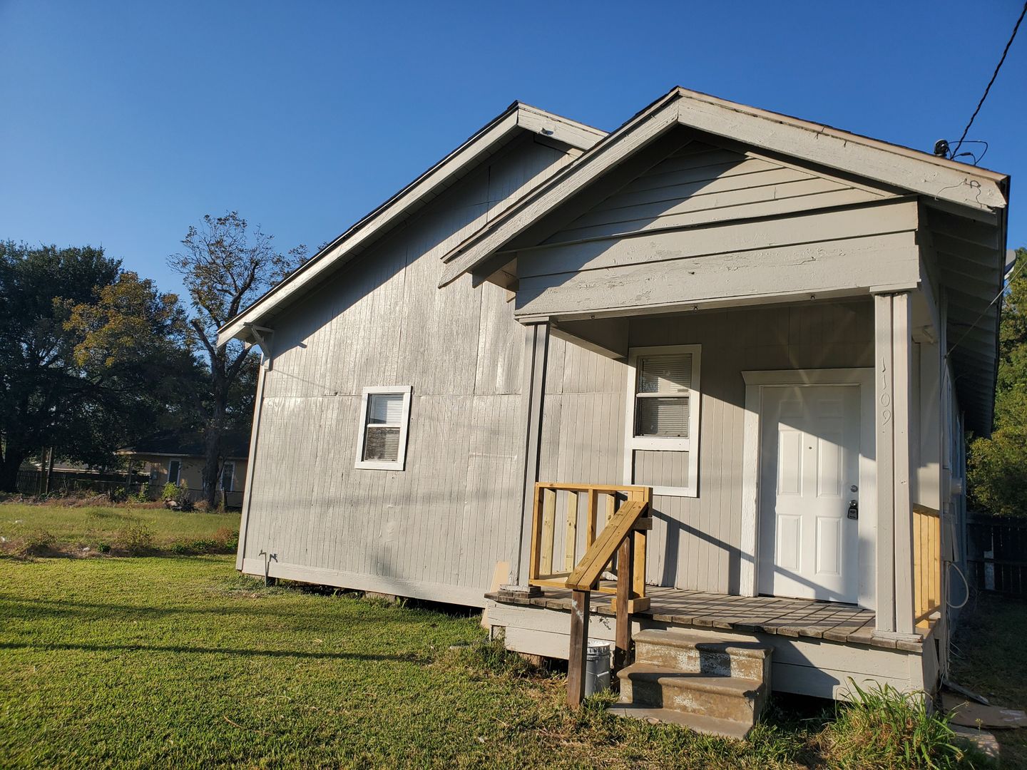 Beaumont House: 1109 Sherman St