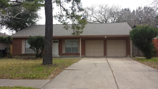 3 Bedroom Rental – 6019 Victory Dr, Houston, TX 77088