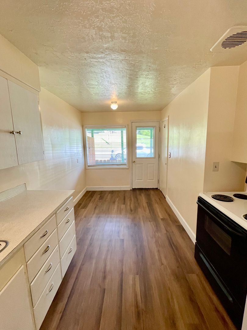 723 NW 5th Street 1, Pendleton, OR 97801