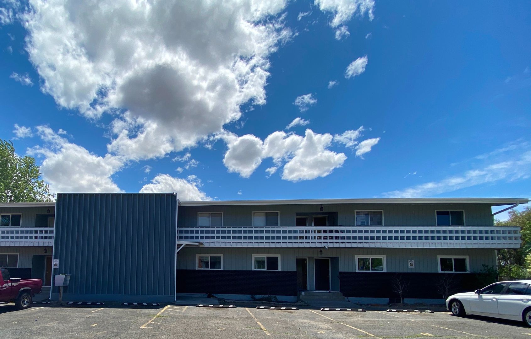 Pendleton Apartment: 516 NW Bailey Ave. #8