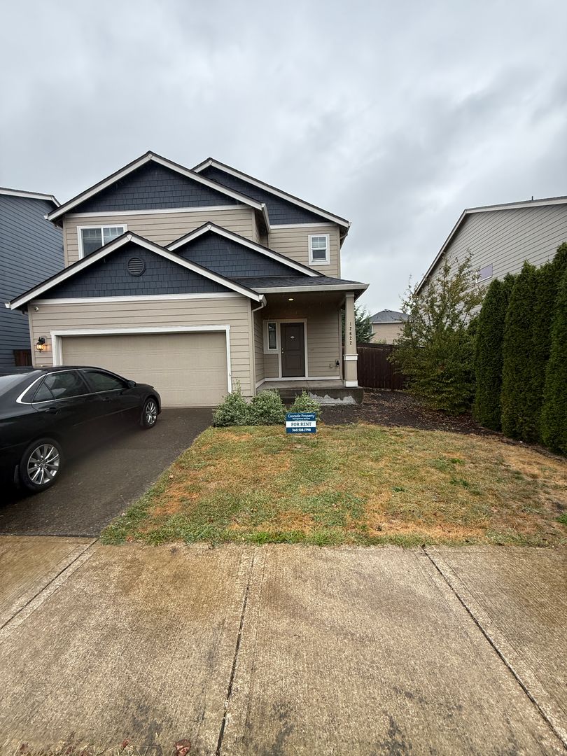 Vancouver House: 12622 NE 49th way