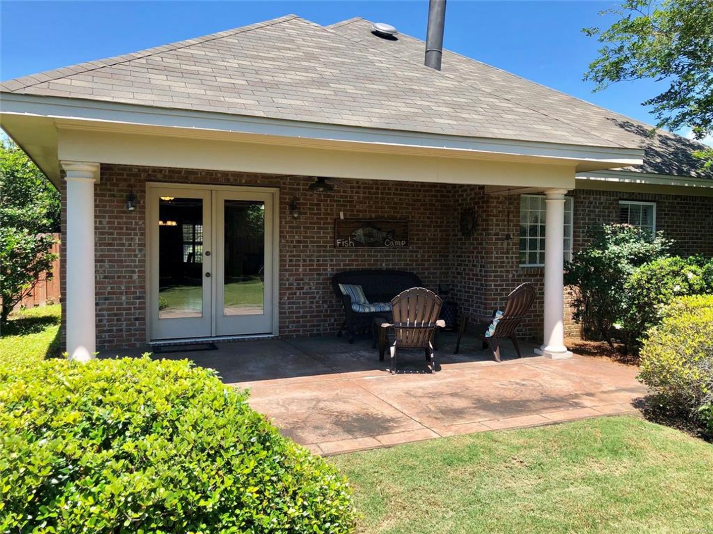 Montgomery House: 9225 HARRINGTON Circle