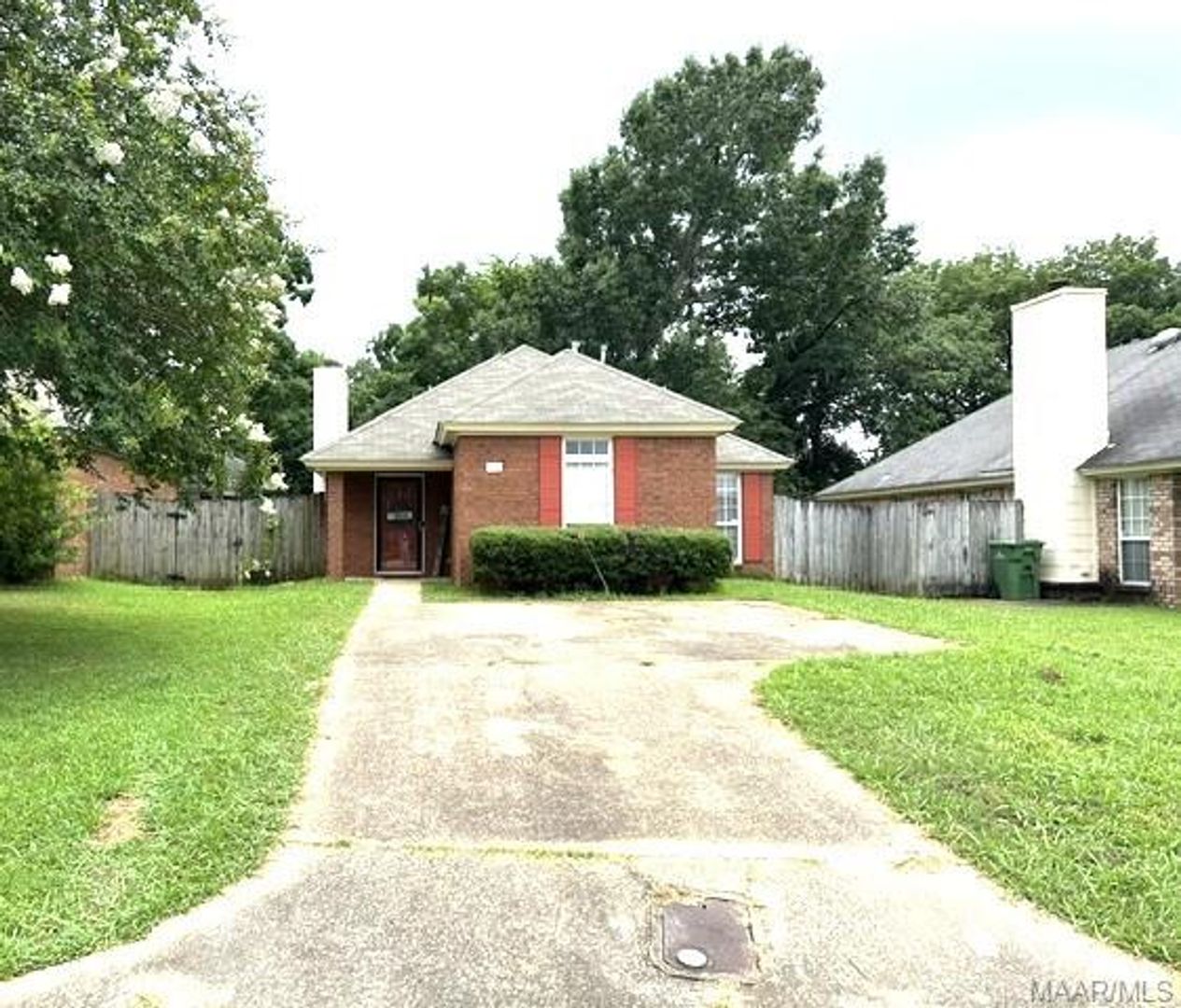 Montgomery House: 6724 Patti Court