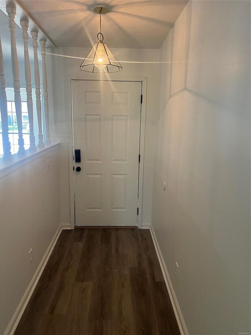 Montgomery House: 3309 Cross Ridge Road