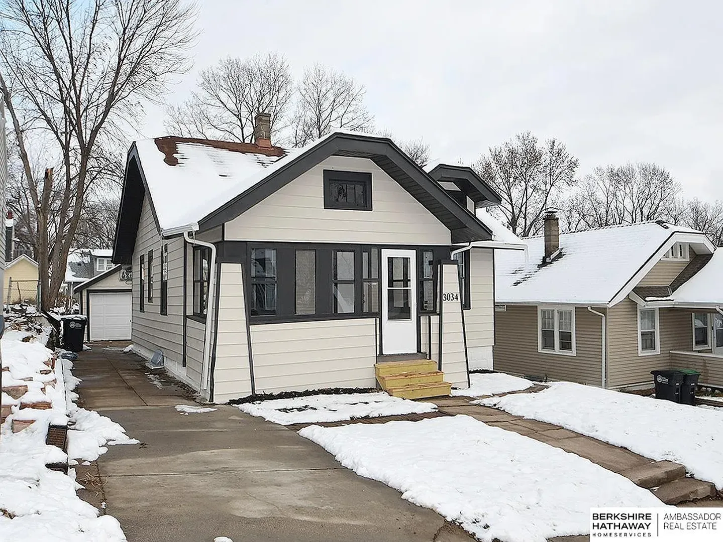 Omaha House: 3034 Ida St