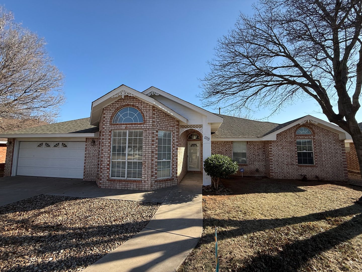 Clovis House: 1113 Rosewood